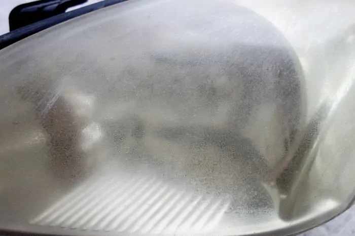 Coca-Cola do Polerowania Reflektorów: Mit czy Skuteczna Metoda?